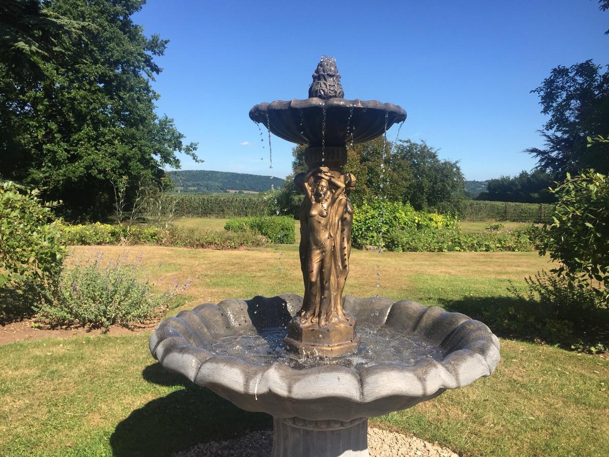 Glewstone Court Country House Hotel Ross-on-Wye Exterior foto